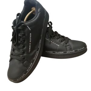 Tommy Hilfiger Black Lace-Up Sneakers